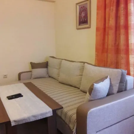 Sweet Sinemorets Homestay *